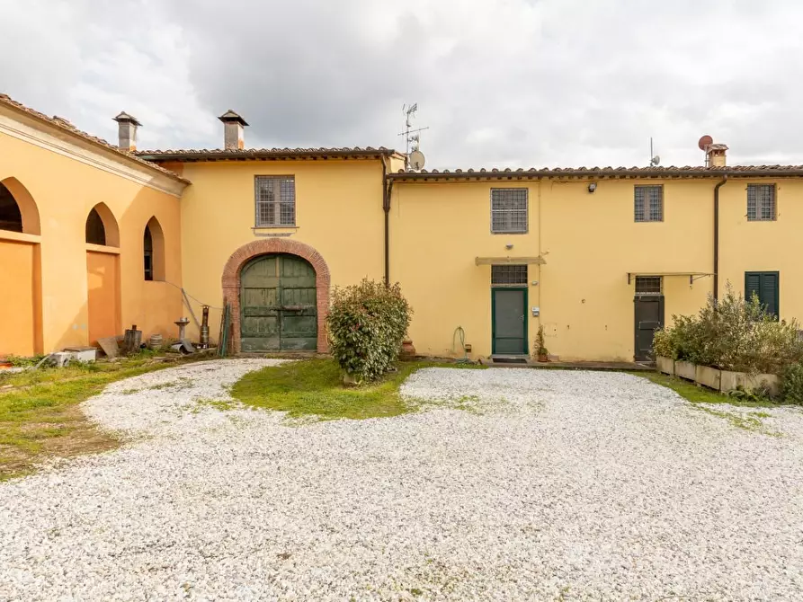 Immagine 2 di Appartamento in vendita  a San Giuliano Terme