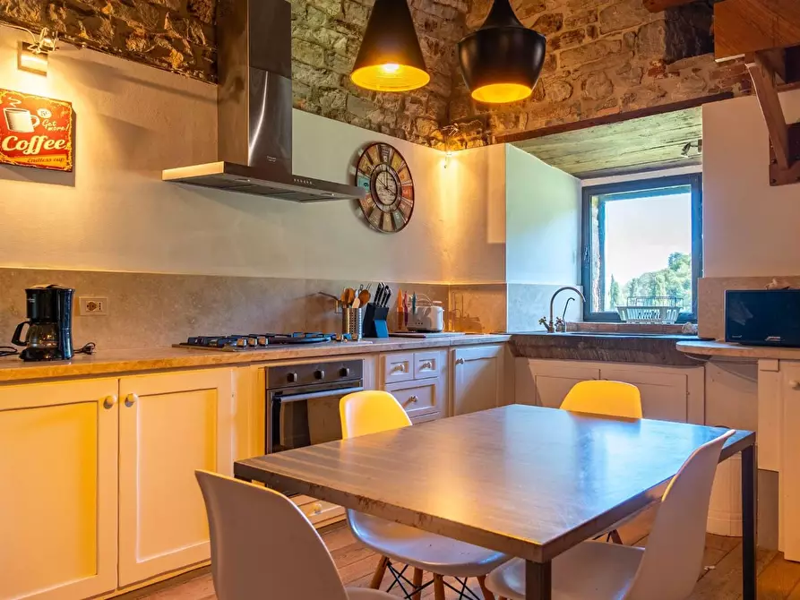 Immagine 40 di Villa in vendita  a Gaiole In Chianti