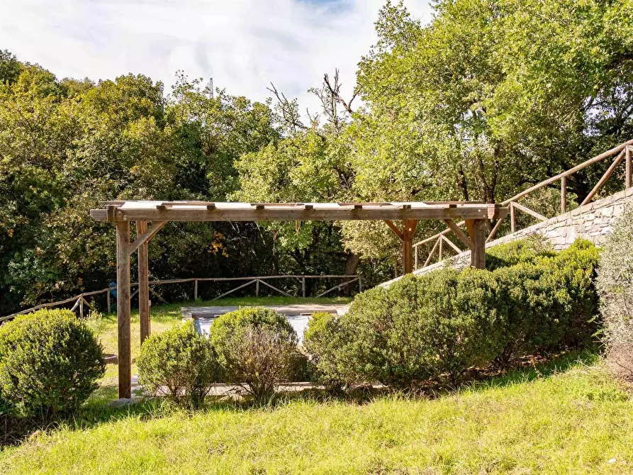 Immagine 16 di Villa in vendita  a Gaiole In Chianti