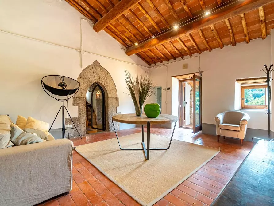 Immagine 25 di Villa in vendita  a Gaiole In Chianti