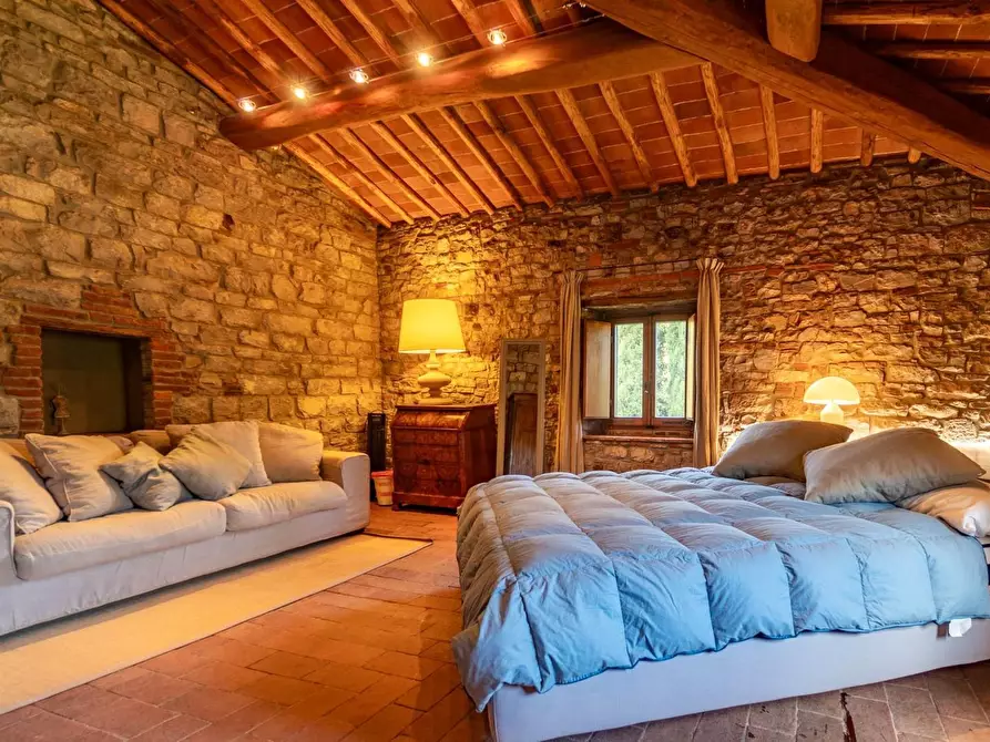 Immagine 46 di Villa in vendita  a Gaiole In Chianti