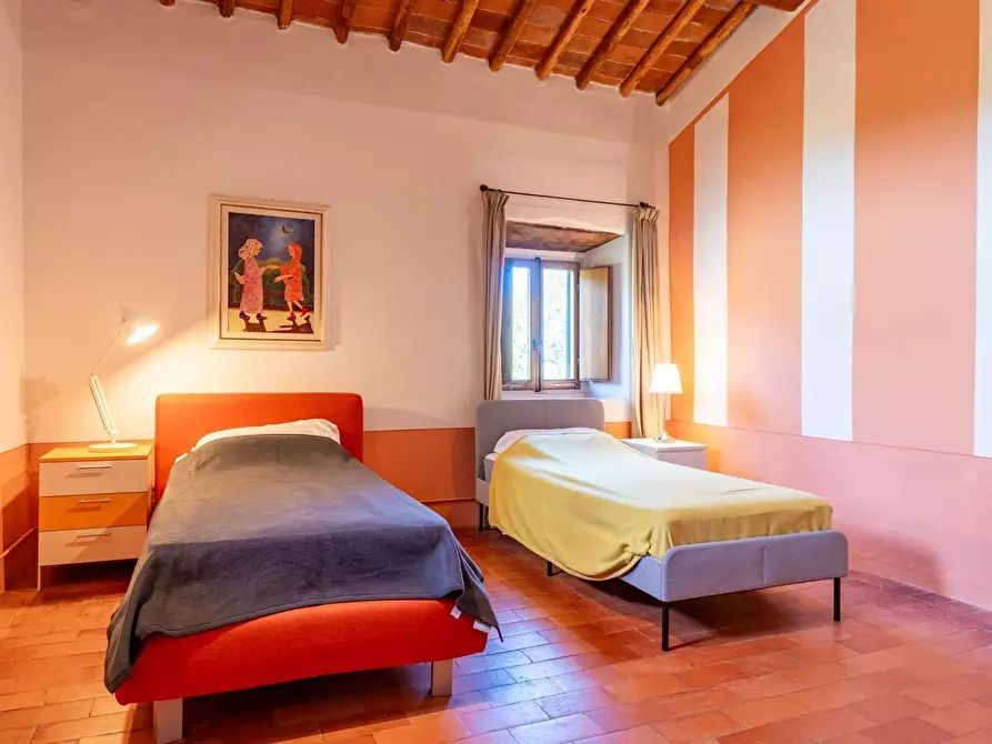 Immagine 55 di Villa in vendita  a Gaiole In Chianti