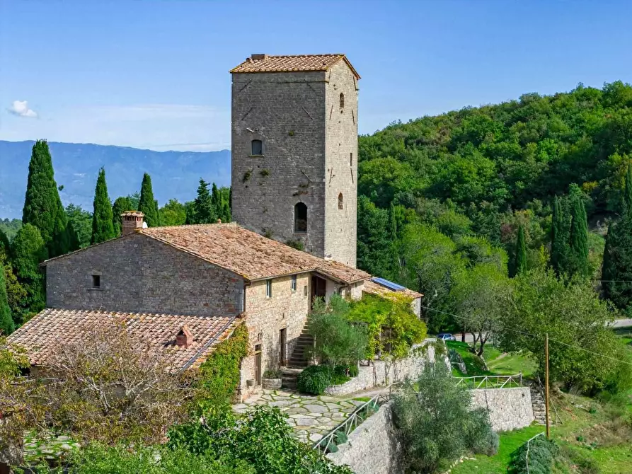 Immagine 7 di Villa in vendita  a Gaiole In Chianti