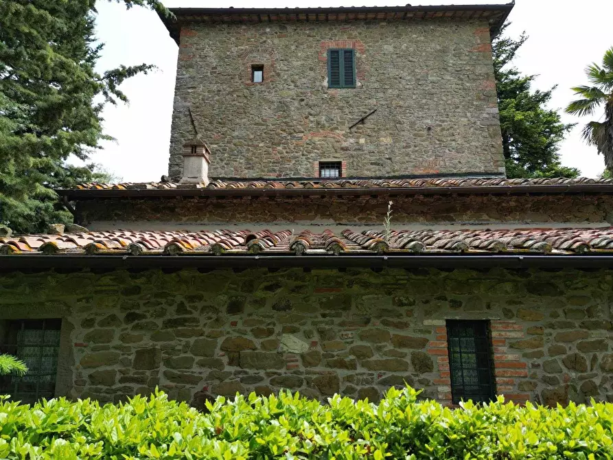 Immagine 35 di Casa colonica in vendita  a Gaiole In Chianti