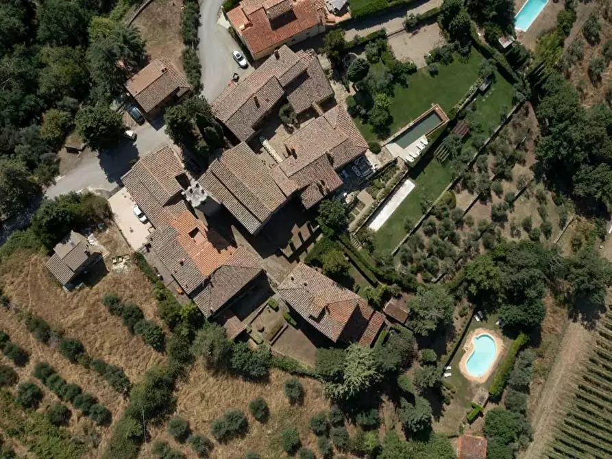 Immagine 3 di Casa colonica in vendita  a Gaiole In Chianti