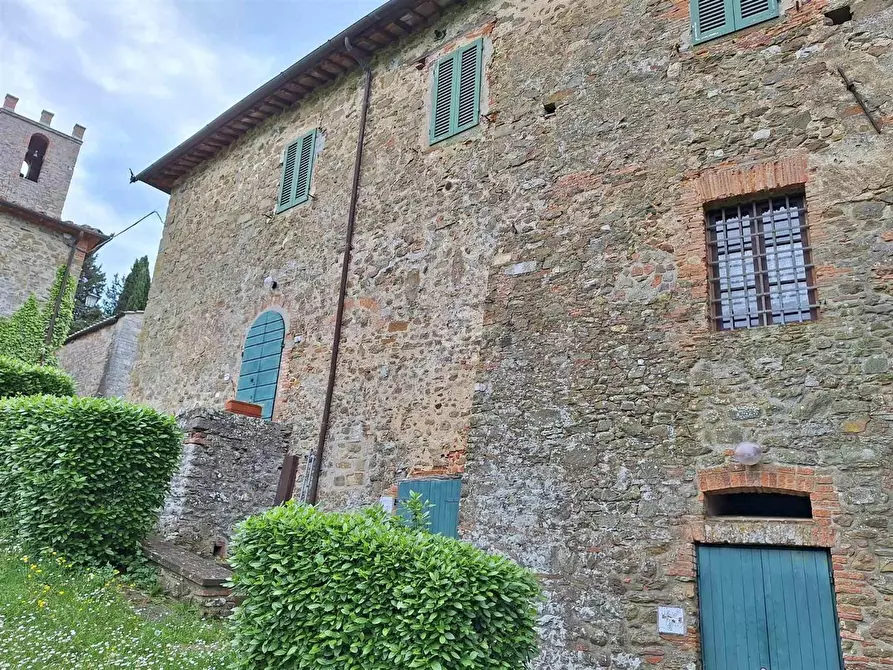 Immagine 27 di Casa colonica in vendita  a Gaiole In Chianti