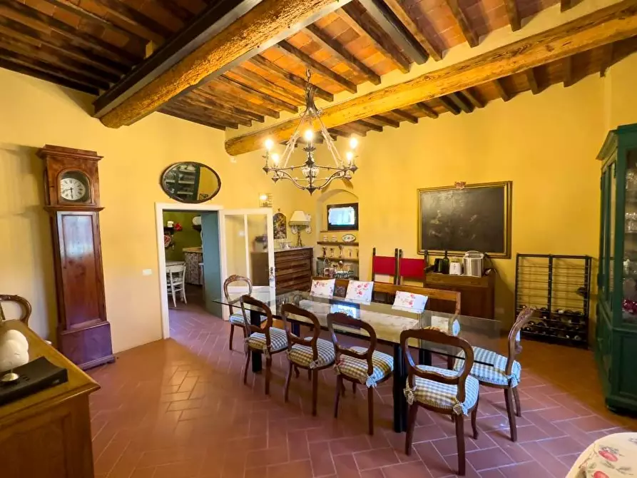 Immagine 9 di Casa colonica in vendita  a Gaiole In Chianti