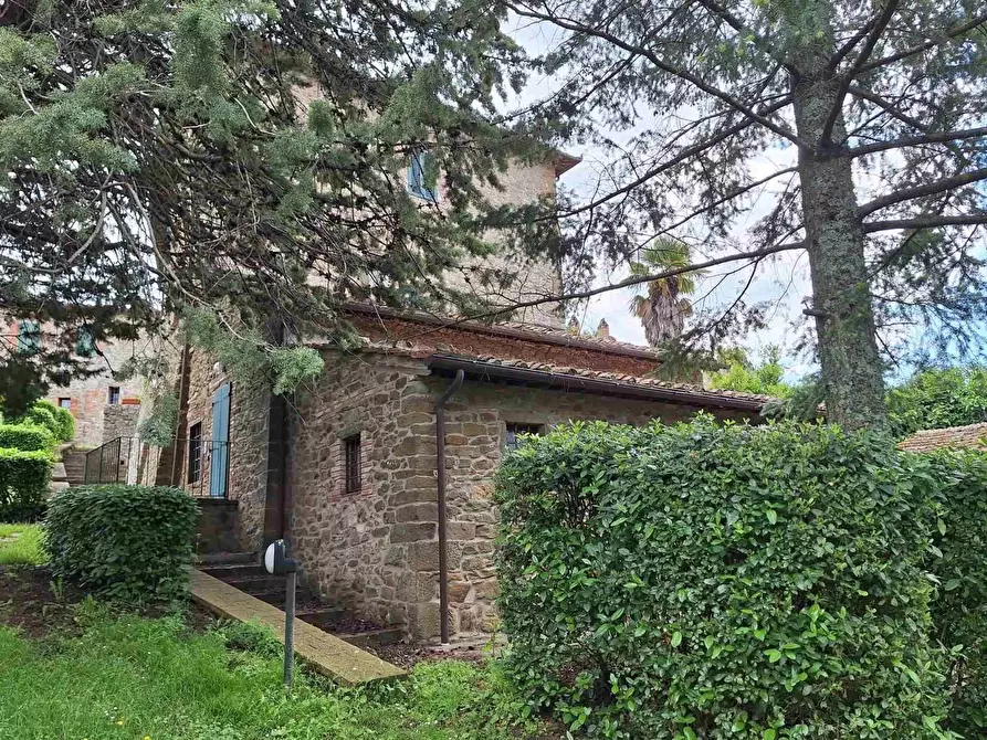 Immagine 24 di Casa colonica in vendita  a Gaiole In Chianti