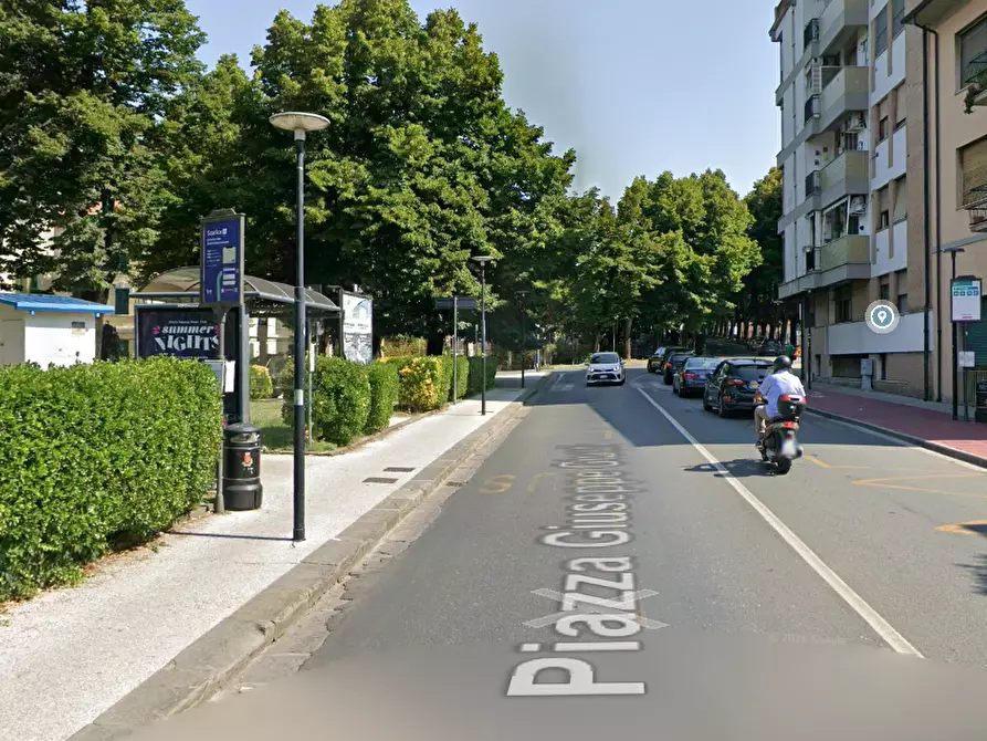 Immagine 2 di Appartamento in vendita  a Pisa