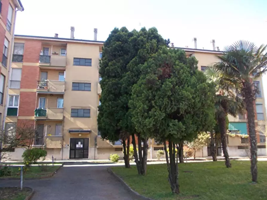 Immagine 1 di Appartamento in vendita  a Vittuone