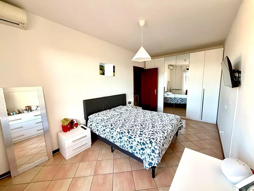 Immagine 13 di Villetta a schiera in vendita  a Viareggio
