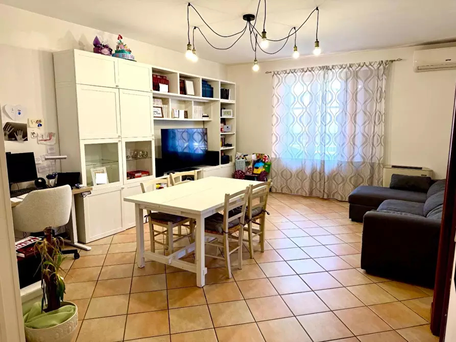 Immagine 5 di Villetta a schiera in vendita  a Viareggio