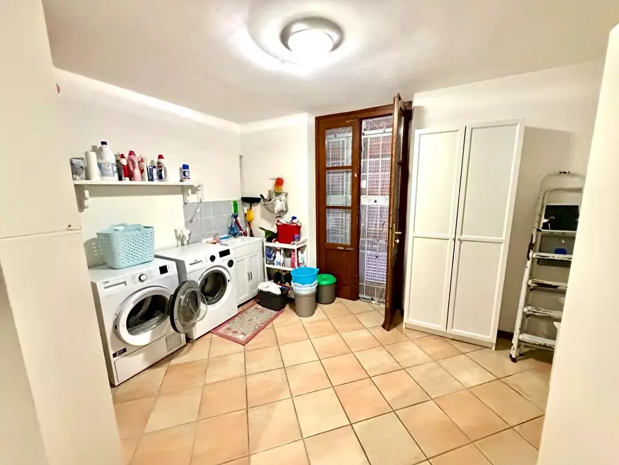 Immagine 29 di Villetta a schiera in vendita  a Viareggio