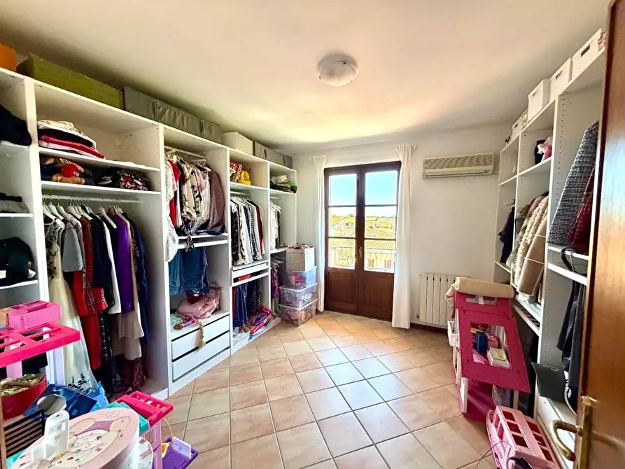 Immagine 21 di Villetta a schiera in vendita  a Viareggio