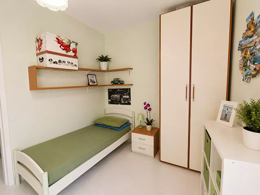 Immagine 19 di Appartamento in vendita  a Pontedera