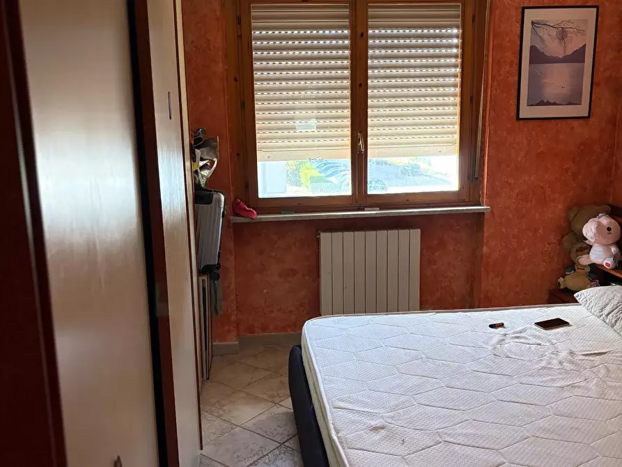 Immagine 10 di Appartamento in vendita  a Massa