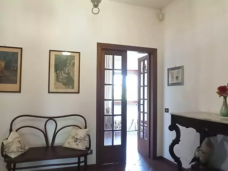 Immagine 7 di Casa bifamiliare in vendita  a Lucca