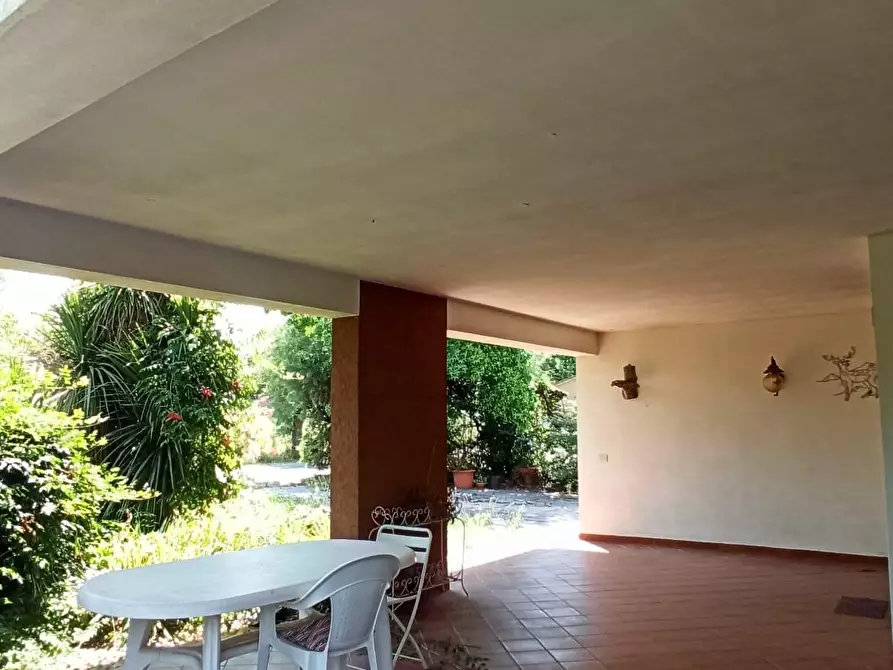 Immagine 3 di Casa bifamiliare in vendita  a Lucca
