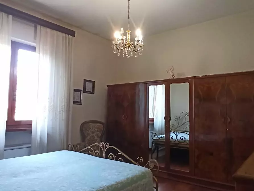 Immagine 14 di Casa bifamiliare in vendita  a Lucca