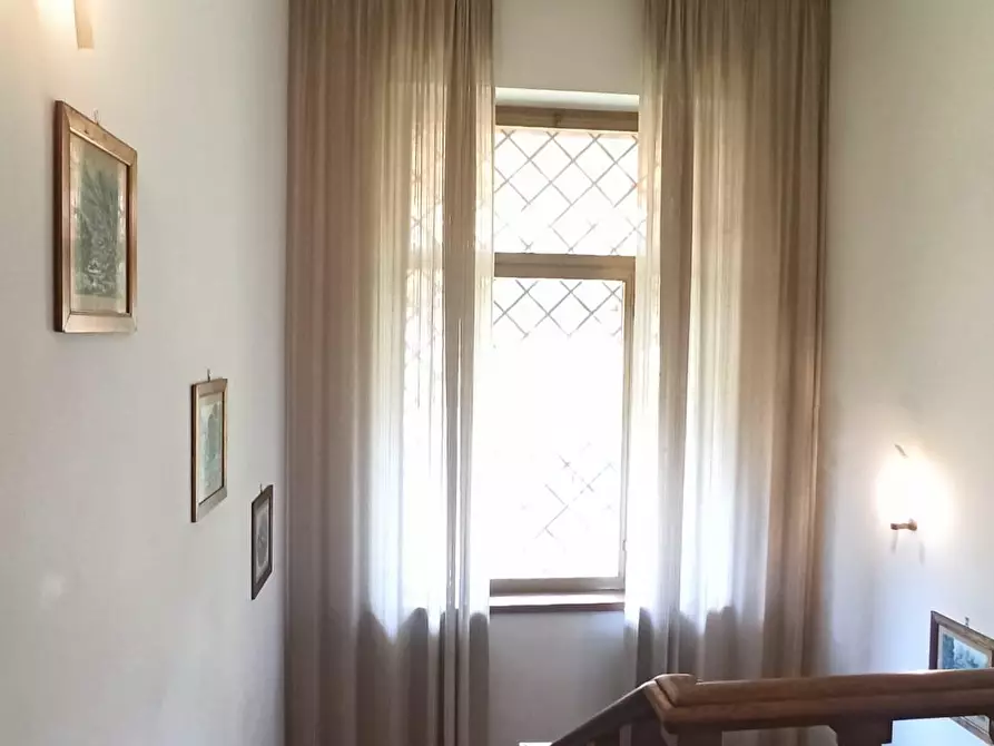 Immagine 15 di Casa bifamiliare in vendita  a Lucca