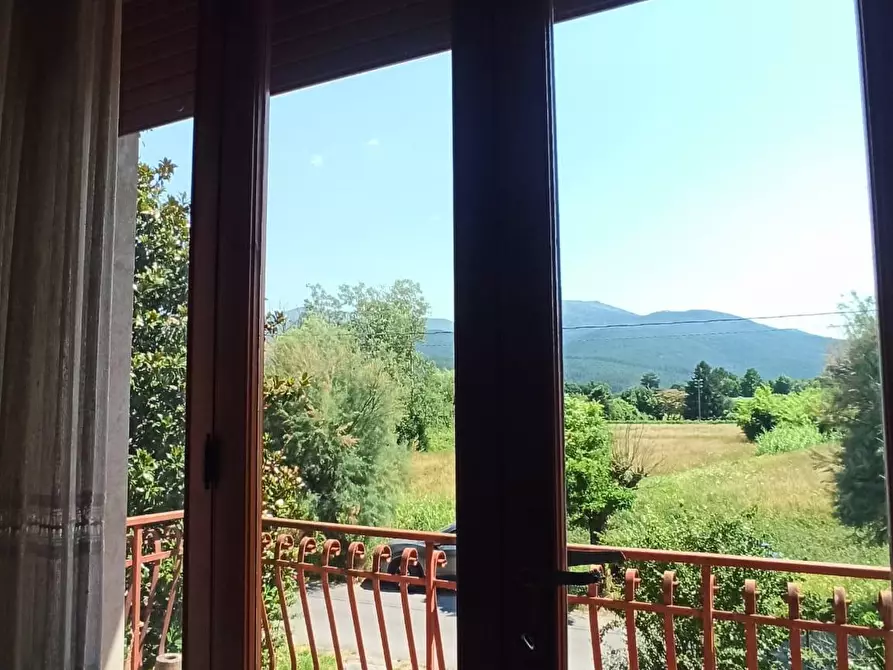 Immagine 5 di Casa bifamiliare in vendita  a Lucca