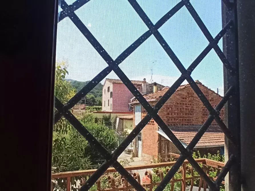 Immagine 40 di Casa bifamiliare in vendita  a Lucca