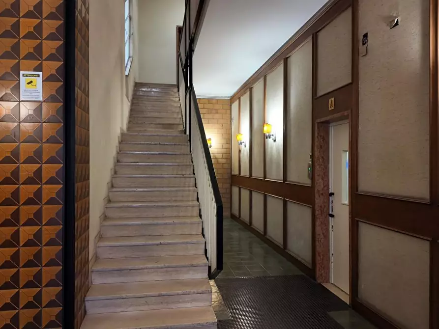Immagine 4 di Appartamento in vendita  a Roma