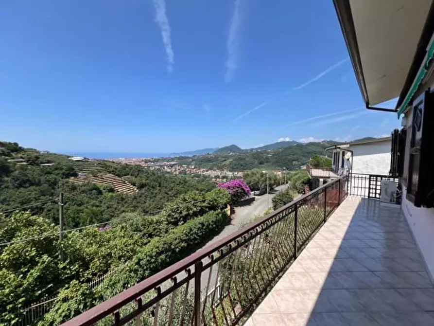 Immagine 63 di Villa in vendita  a Cogorno