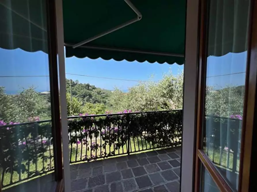 Immagine 60 di Villa in vendita  a Cogorno