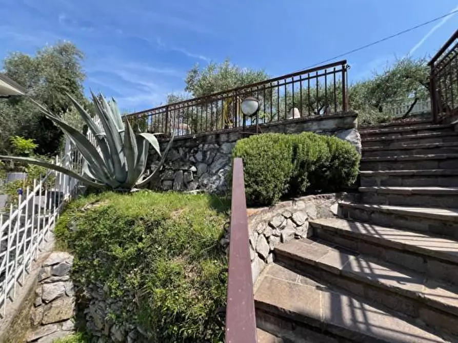 Immagine 33 di Villa in vendita  a Cogorno