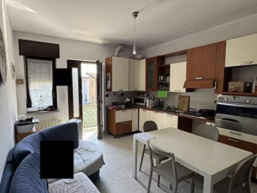 Immagine 4 di Appartamento in vendita  a Arsago Seprio