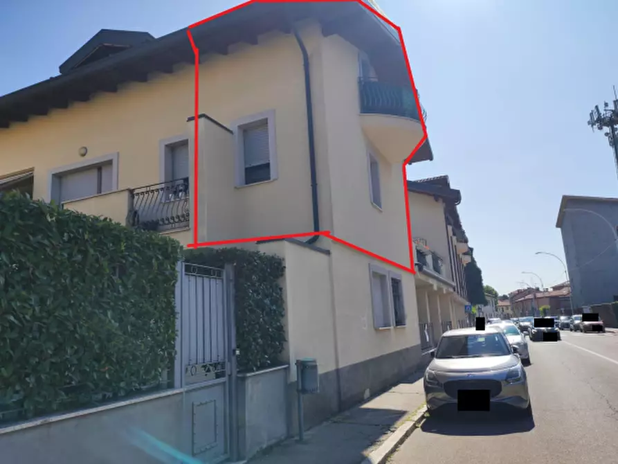 Immagine 1 di Appartamento in vendita  a Parabiago