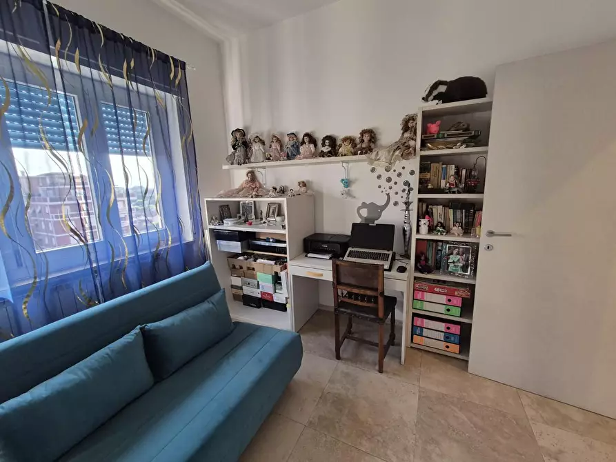 Immagine 18 di Appartamento in vendita  a Carrara