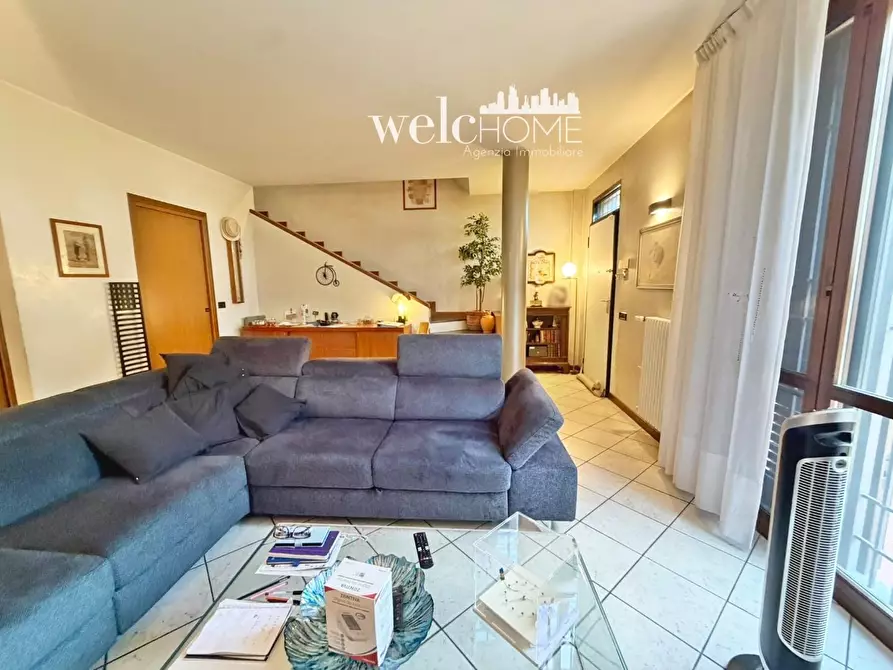Immagine 5 di Villetta a schiera in vendita  a Campi Bisenzio