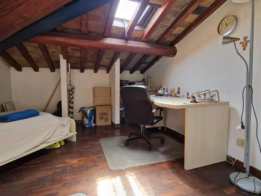 Immagine 30 di Appartamento in vendita  a Pisa