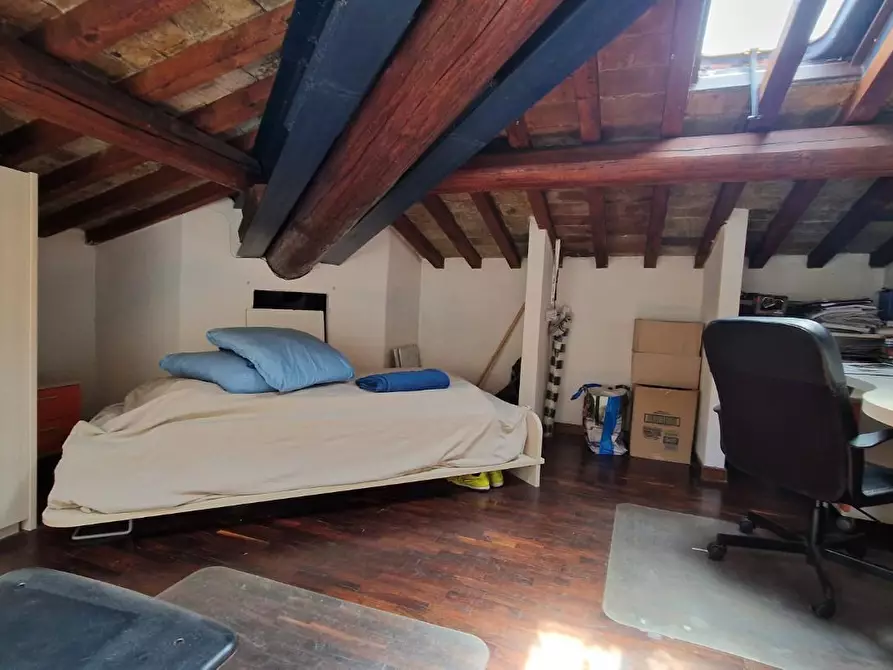 Immagine 29 di Appartamento in vendita  a Pisa