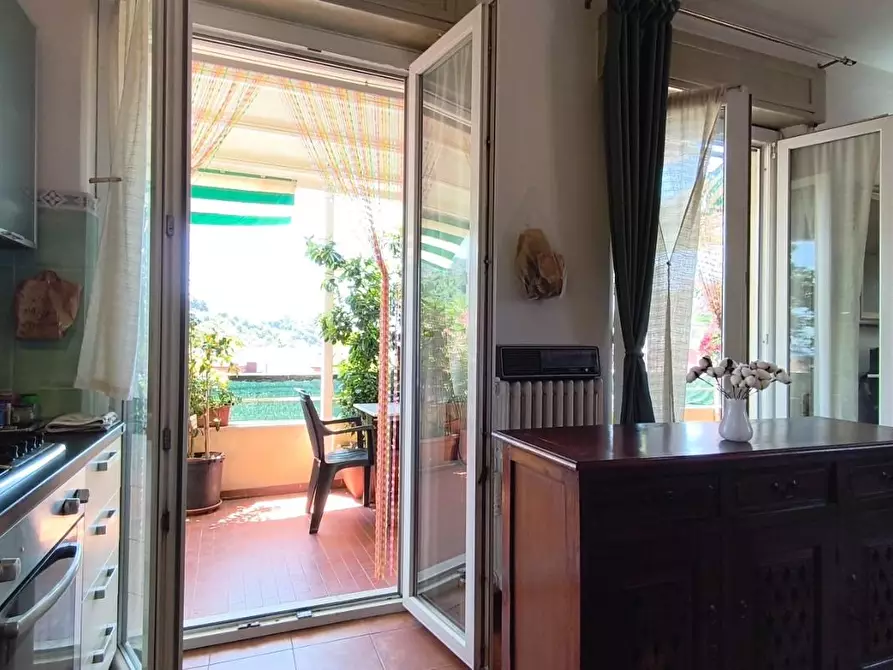 Immagine 3 di Mansarda in vendita  a Carrara