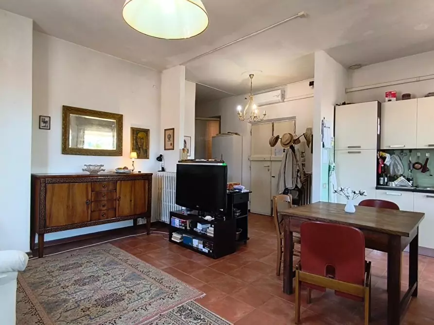 Immagine 8 di Mansarda in vendita  a Carrara