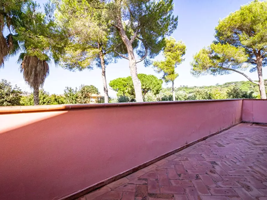 Immagine 28 di Villa in vendita  a Portoferraio
