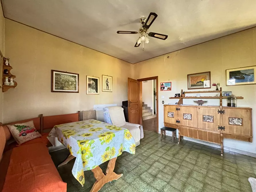 Immagine 18 di Villa in vendita  a Pisa