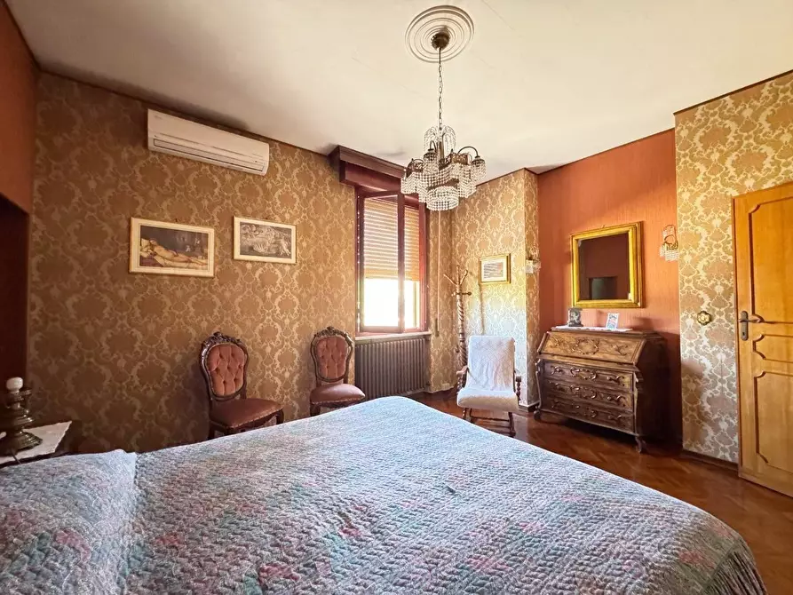 Immagine 10 di Villa in vendita  a Pisa