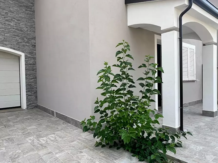 Immagine 27 di Villetta a schiera in vendita  a Fucecchio