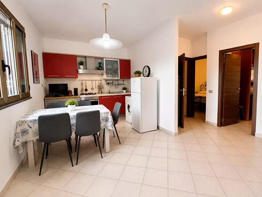 Immagine 2 di Casa semindipendente in vendita  a Viareggio