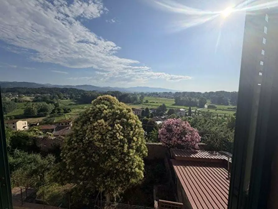 Immagine 2 di Terratetto in vendita  a Lucca
