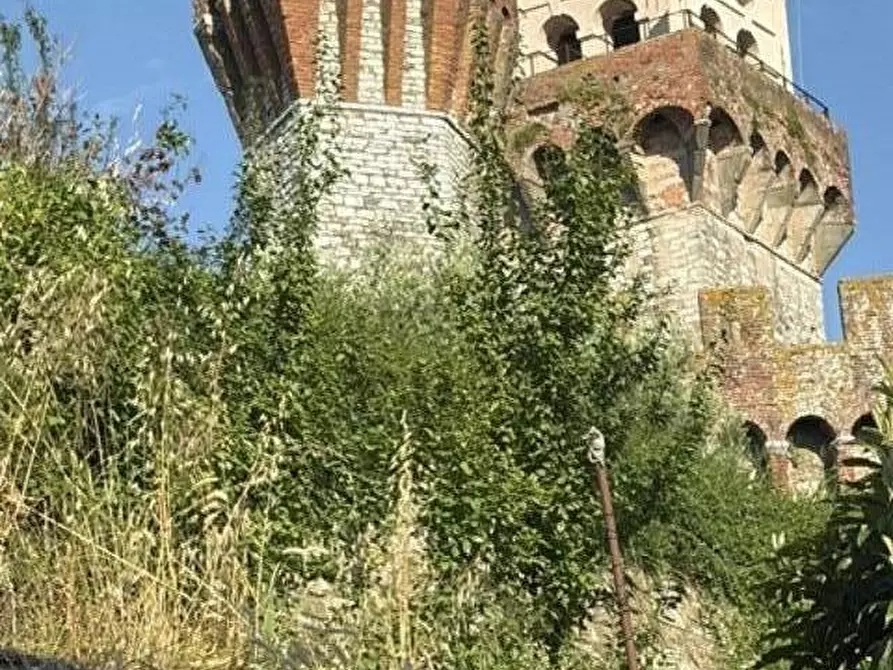 Immagine 21 di Terratetto in vendita  a Lucca