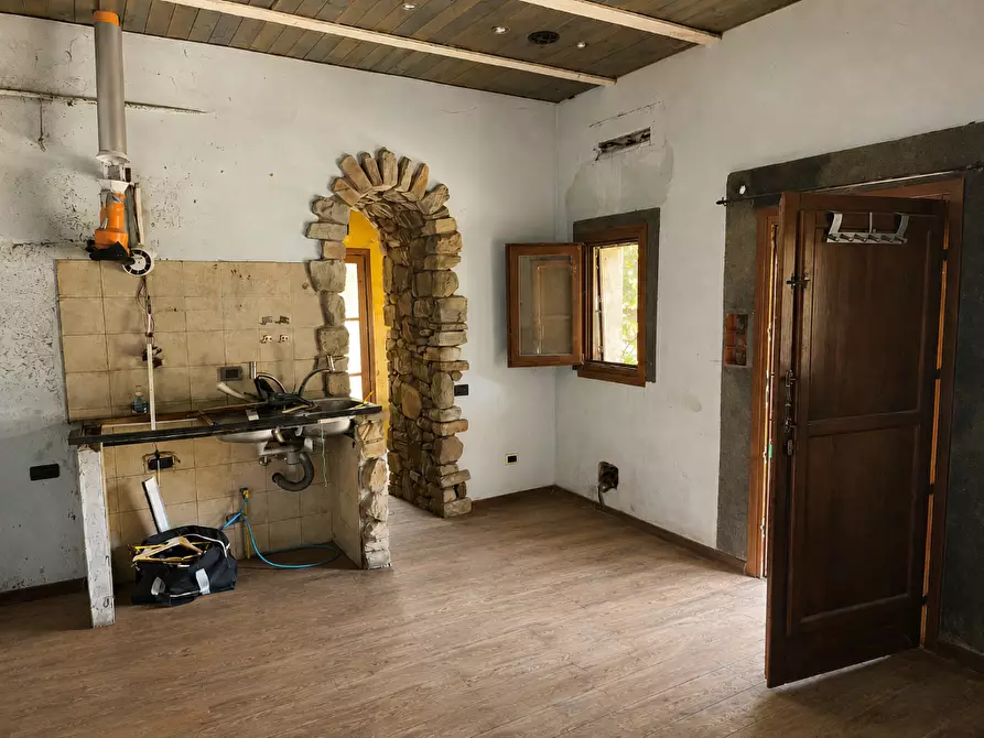 Immagine 34 di Rustico / casale in vendita  a Terricciola