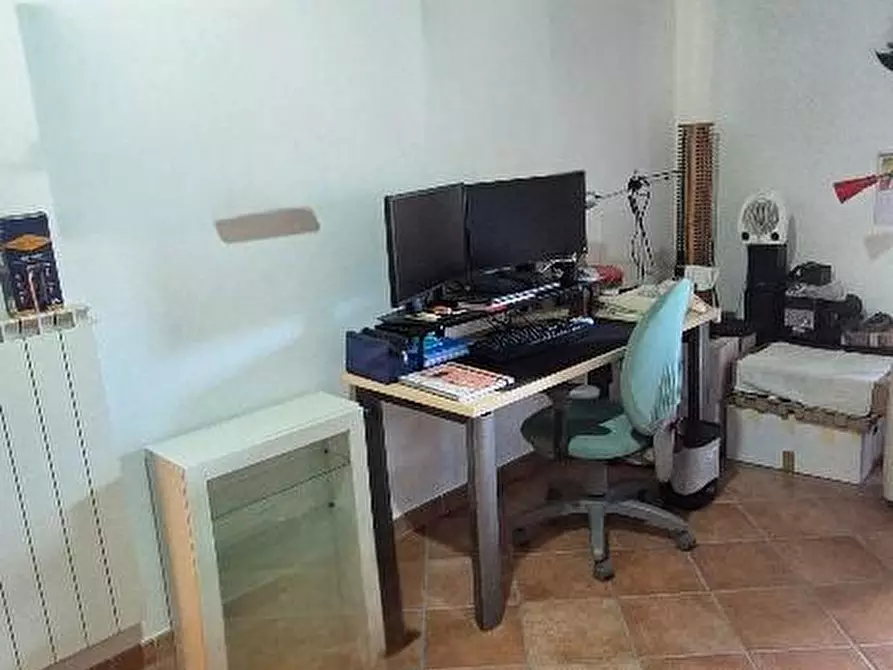 Immagine 24 di Terratetto in vendita  a Cascina