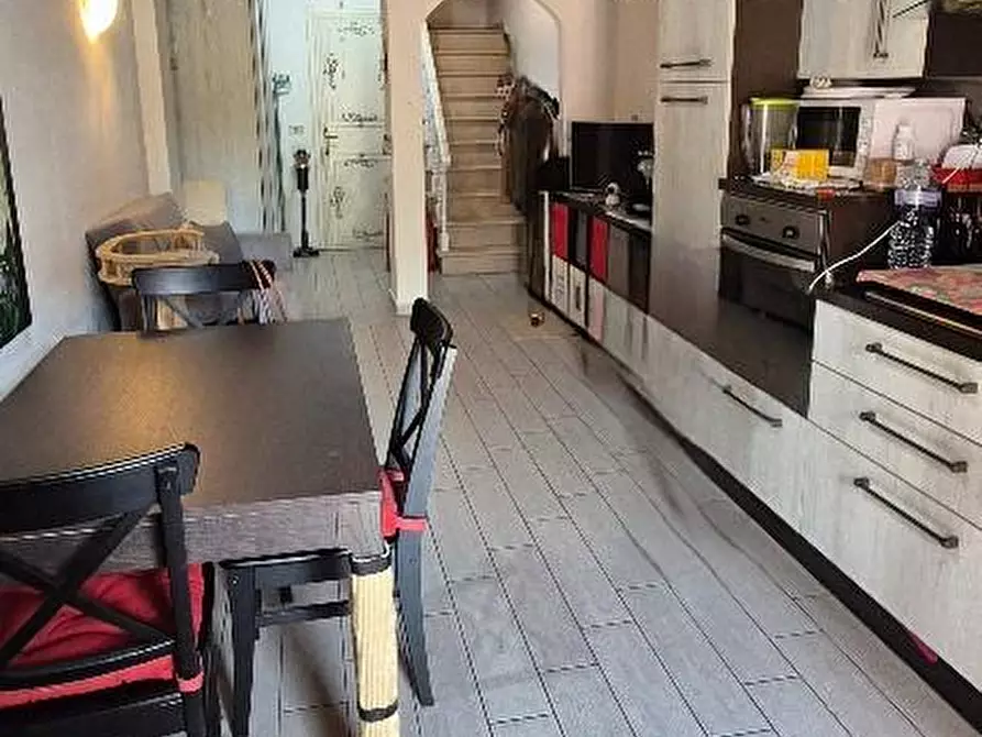 Immagine 5 di Terratetto in vendita  a Cascina