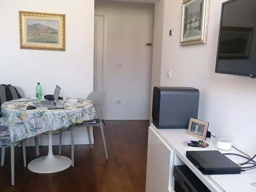 Immagine 12 di Appartamento in vendita  a Pisa