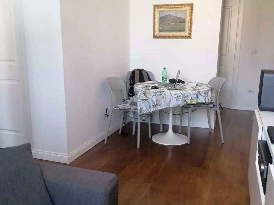 Immagine 10 di Appartamento in vendita  a Pisa